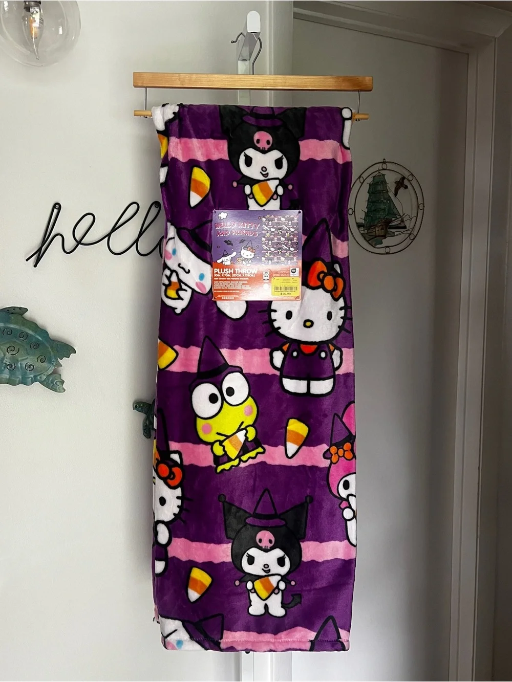 NEW Hello Kitty & Friends Halloween Blanket 50”x70” Purple Candy Corn 2026 VIRAL
